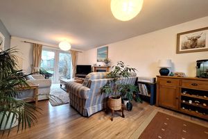 Living Room - click for photo gallery